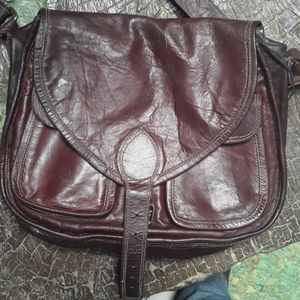 Vintage saddlebag crossbody